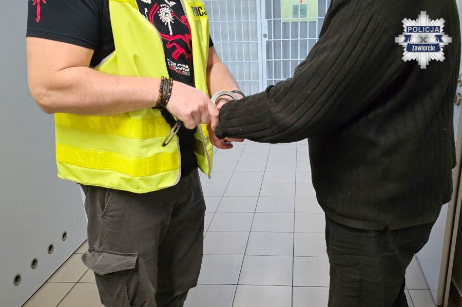 Zawiercie. Granaty i pociski w domu przy ul. 11 Listopada 20. Uzbrojone, koło szkoły! 11 lutego 2026.