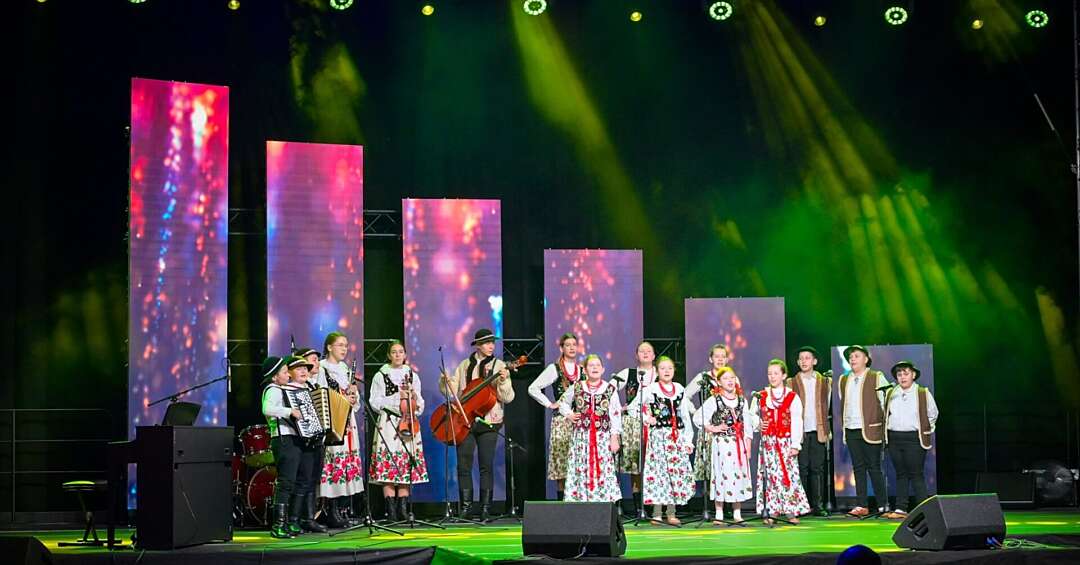 Będzin. To już 32 odsłona jednego z największych festiwali kolęd i pastorałek w Europie. Są jeszcze wejściówki na koncert finałowy!