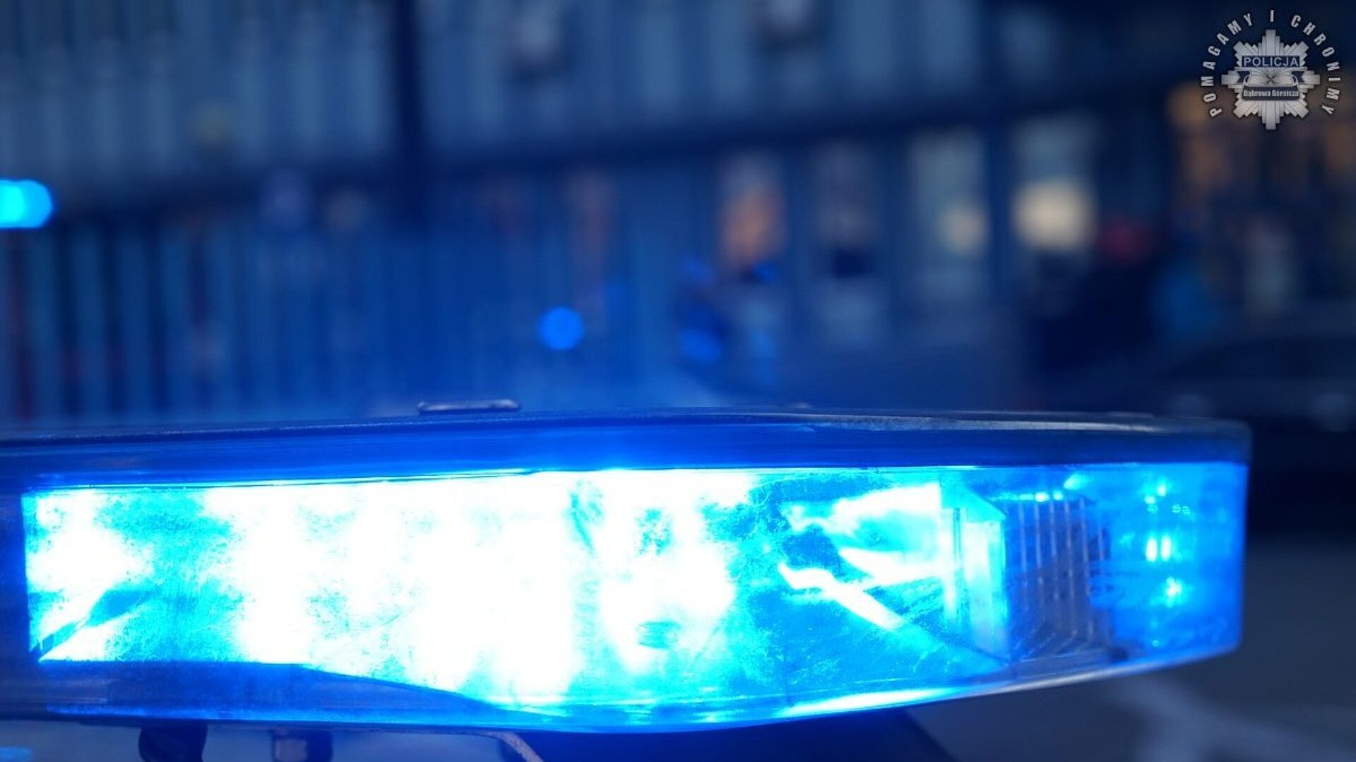 Policja – sygnał świetlny. Ilustracja poglądowa. Policja – sygnał świetlny. Ilustracja poglądowa.