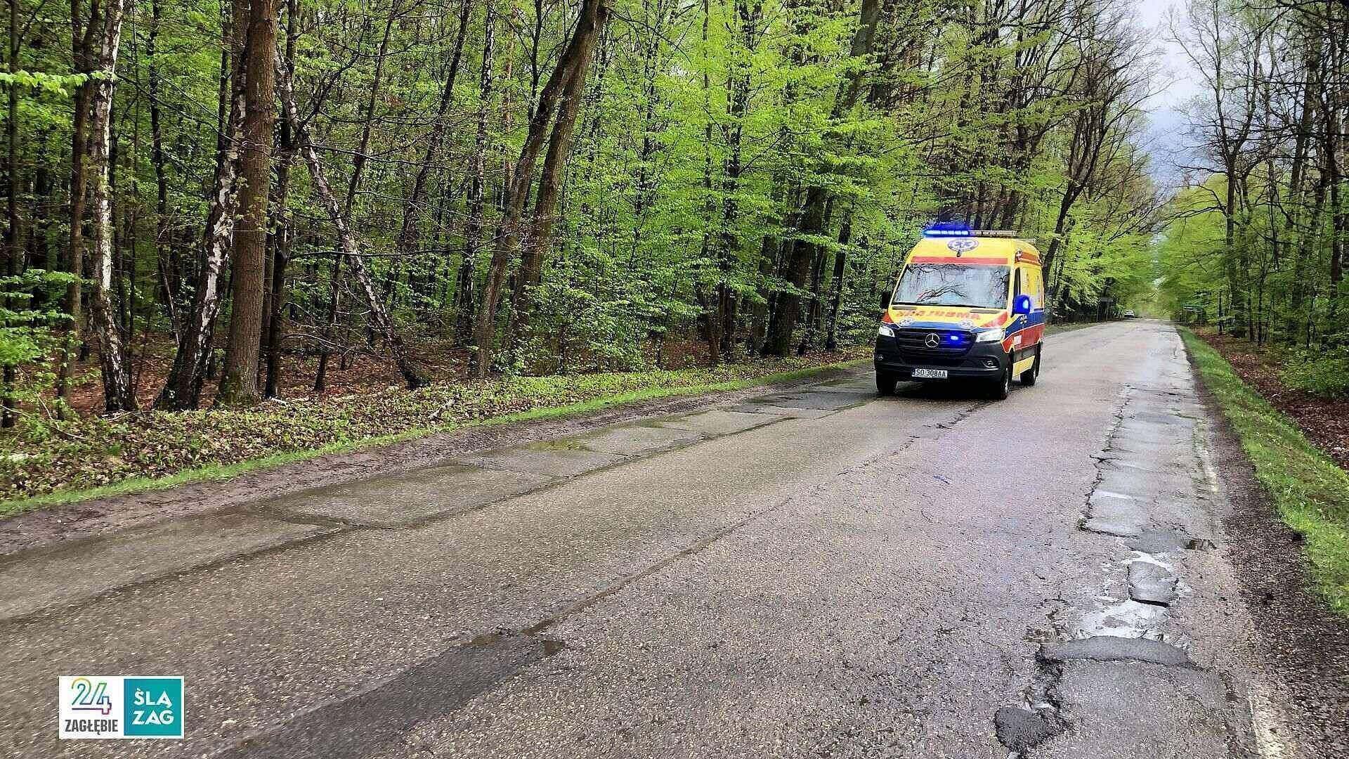 Karetka SP ZOZ Rejonowe Pogotowie Ratunkowe w Sosnowcu (Dąbrowa Górnicza-Strzemieszyce Wielkie). 18 kwietnia 2025. Karetka SP ZOZ Rejonowe Pogotowie Ratunkowe w Sosnowcu (Dąbrowa Górnicza-Strzemieszyce Wielkie). 18 kwietnia 2025.