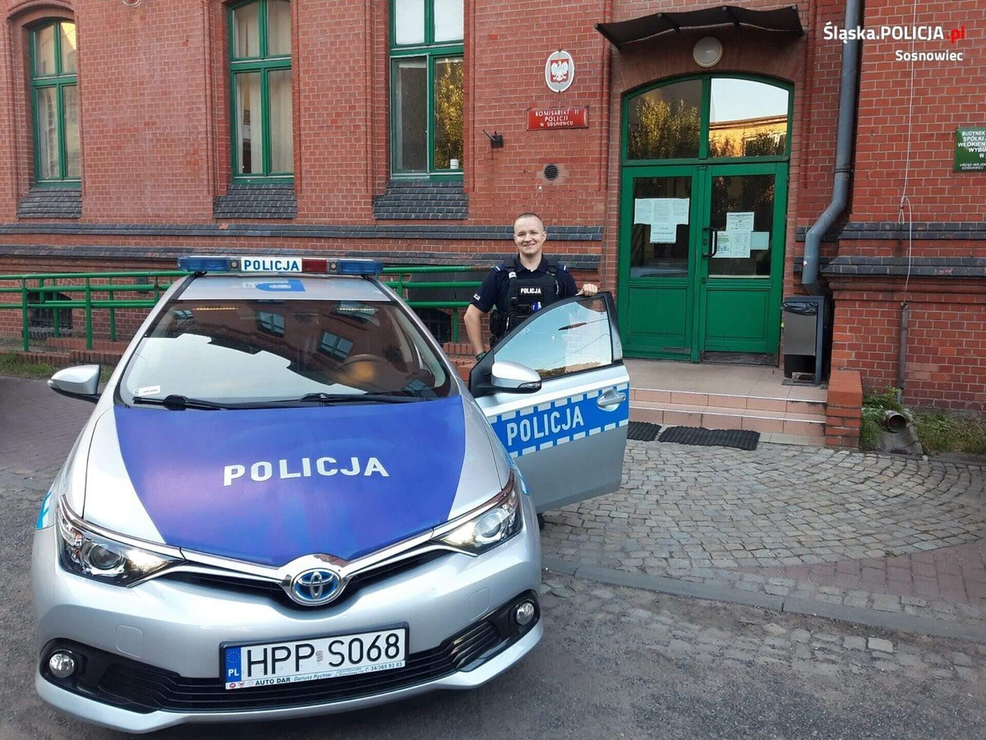 Policjant z komisariatu II w Sosnowcu zatrzymał po służbie pijanego kierowcę Policjant z komisariatu II w Sosnowcu zatrzymał po służbie pijanego kierowcę