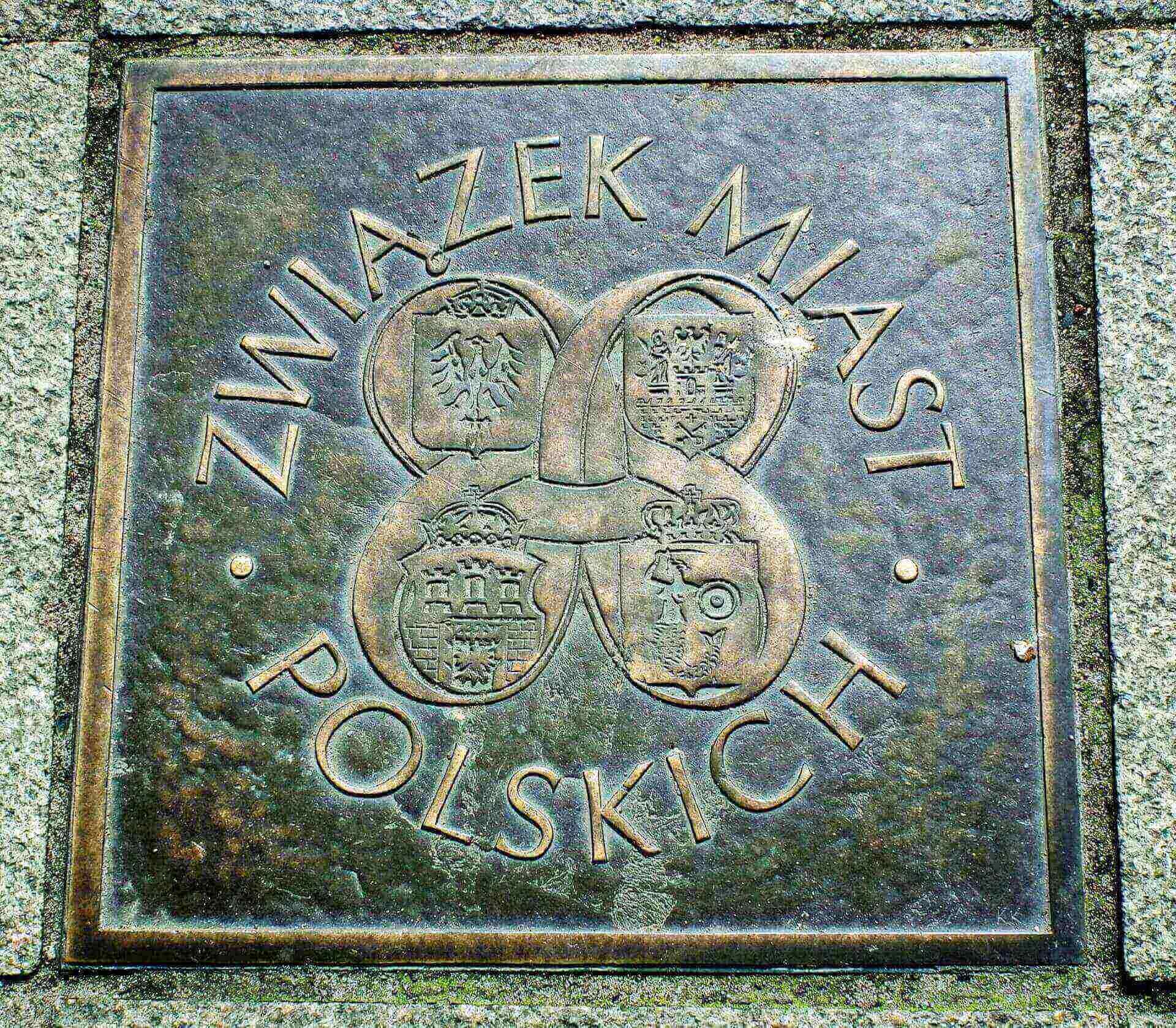 Związek Miast Polskich - tablica Związek Miast Polskich - tablica