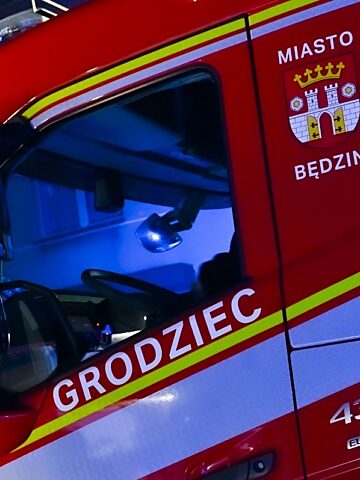 Będzin-Grodziec. Nowy ciężki wóz ratowniczo-gaśniczy dla miejscowej Ochotniczej Straży Pożarnej. 19 stycznia 2025. Będzin-Grodziec. Nowy ciężki wóz ratowniczo-gaśniczy dla miejscowej Ochotniczej Straży Pożarnej. 19 stycznia 2025.