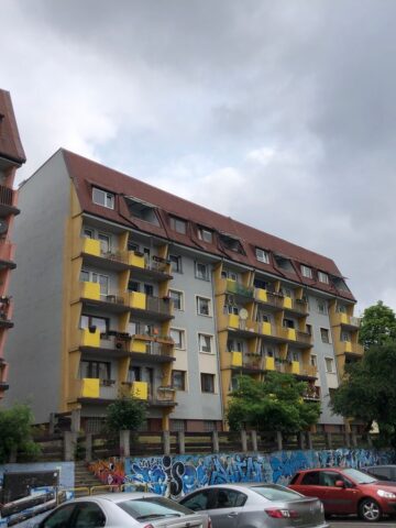 Czeladź-Piaski. Bloki przy ulicy Krakowskiej. 9 czerwca 2025. Czeladź-Piaski. Bloki przy ulicy Krakowskiej. 9 czerwca 2025.