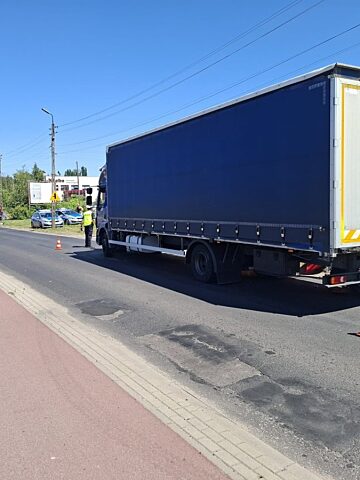 Czeladź. Śmiertelny wypadek przy ulicy Wiejskiej. Nie żyje 18-letni motocyklista. 2 lipca 2025. Czeladź. Śmiertelny wypadek przy ulicy Wiejskiej. Nie żyje 18-letni motocyklista. 2 lipca 2025.