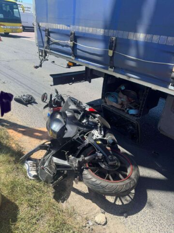 Czeladź. Śmiertelny wypadek przy ulicy Wiejskiej. Nie żyje 18-letni motocyklista. 2 lipca 2025. Czeladź. Śmiertelny wypadek przy ulicy Wiejskiej. Nie żyje 18-letni motocyklista. 2 lipca 2025.