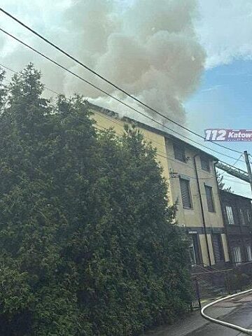 Dąbrowa Górnicza-Strzemieszyce Wielkie. Pożar przy ul. Oddziału AK Ordona. 8 września 2025. Dąbrowa Górnicza-Strzemieszyce Wielkie. Pożar przy ul. Oddziału AK Ordona. 8 września 2025.
