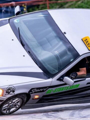 Extreme Cascaders Team. Pokaz. Extreme Cascaders Team. Pokaz.