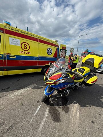 Sosnowiec. Dachowanie na drodze krajowej nr 94. 6 czerwca 2025 Sosnowiec. Dachowanie na drodze krajowej nr 94. 6 czerwca 2025