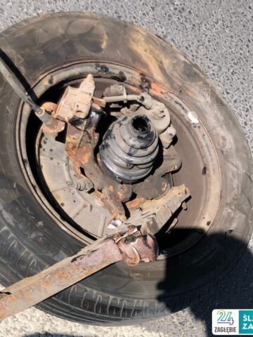 Sosnowiec-Dańdowka. Wypadek przy ulicy gen. Władysława Andersa. 14 czerwca 2025. Sosnowiec-Dańdowka. Wypadek przy ulicy gen. Władysława Andersa. 14 czerwca 2025.