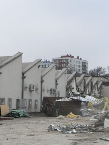 Sosnowiec. Ulice 1 Maja i Partyzantów. Dawne: przędzalnia Schoenow oraz huta szkła. Ruszyła rozbiórka. 1 kwietnia 2025. Sosnowiec. Ulice 1 Maja i Partyzantów. Dawne: przędzalnia Schoenow oraz huta szkła. Ruszyła rozbiórka. 1 kwietnia 2025.