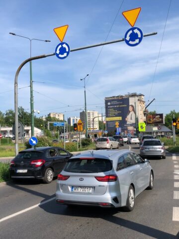 Sosnowiec. Wiadukt nad ulicą Józefa Piłsudskiego po rozbiórce połowy obiektu. 4 czerwca 2025. Sosnowiec. Wiadukt nad ulicą Józefa Piłsudskiego po rozbiórce połowy obiektu. 4 czerwca 2025.