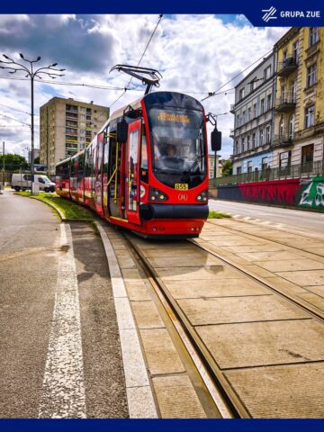 Sosnowiec. Wiadukt nad ulicą Józefa Piłsudskiego. Przejazd próbny tramwaju przed czasowym otwarciem przejazdu. 31 lipca 2025. Sosnowiec. Wiadukt nad ulicą Józefa Piłsudskiego. Przejazd próbny tramwaju przed czasowym otwarciem przejazdu. 31 lipca 2025.