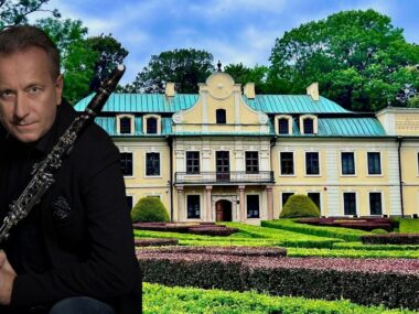 Gwiazdorski koncert plenerowy przy pałacu w Będzinie Bedzin Koncert Czarodziejski Klarnet Plakat Bedzin Gzichow Palac Mieroszewskich Zrodlo Muzeum Zaglebia Bedzin 2025 07 Roman Widaszek Fot Marek Wesolowski via Roman Widaszek at Facebook 2021 10 21