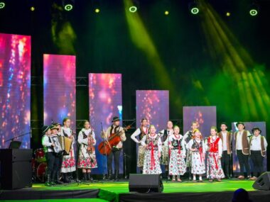 31. Międzynarodowy Festiwal Kolęd i Pastorałek im. ks. Kazimierza Szwarlika w Będzinie. 16 stycznia 2025. 31. Międzynarodowy Festiwal Kolęd i Pastorałek im. ks. Kazimierza Szwarlika w Będzinie. 16 stycznia 2025.