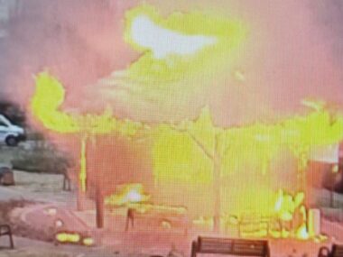 Czeladź. Kolonia Małobądz. Pożar tężni solankowej przy ulicy Krótkiej. 20 marca 2026 Czeladź. Kolonia Małobądz. Pożar tężni solankowej przy ulicy Krótkiej. 20 marca 2026