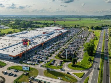 Czeladź-Małobądz. Centrum handlowe »M1« Czeladź-Małobądz. Centrum handlowe »M1«