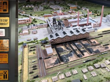 «Muzeum Saturn» w Czeladzi. Muzeum Zagłębiowskiego Górnictwa Węglowego w dawnej cechowni. Prezentacja prasowa przed otwarciem. 2 grudnia 2025. «Muzeum Saturn» w Czeladzi. Muzeum Zagłębiowskiego Górnictwa Węglowego w dawnej cechowni. Prezentacja prasowa przed otwarciem. 2 grudnia 2025.