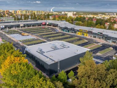 Dąbrowa Górnicza. Park Handlowy «S1 Dąbrovia». Październik 2025.