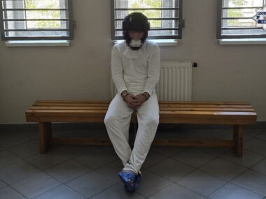 Zbrodnia w DG. Zamordował staruszkę z rodziny, by ją okraść? Dąbrowa Górnicza. Zatrzymanie 41-latka podejrzanego o zabójstwo 87-latki. 22 sierpnia 2025.