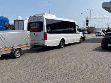 MOP Wieszowa (gmina Zbrosławice, powiat tarnogórski). Zatrzymanie pijanego kierowcy busa z Będzina przez Komisariat Policji Autostradowej w Gliwicach. 5 czerwca 2025. MOP Wieszowa (gmina Zbrosławice, powiat tarnogórski). Zatrzymanie pijanego kierowcy busa z Będzina przez Komisariat Policji Autostradowej w Gliwicach. 5 czerwca 2025.