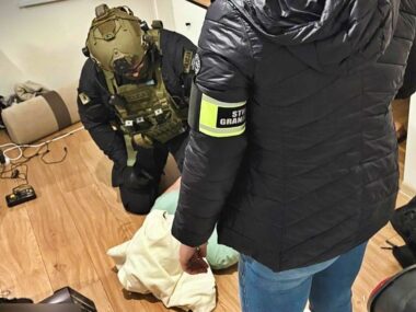 Przemyt imigrantów i narkotyków. Rozbito grupę przestępczą Przemyt imigrantów i narkotyków. Rozbito grupę przestępczą